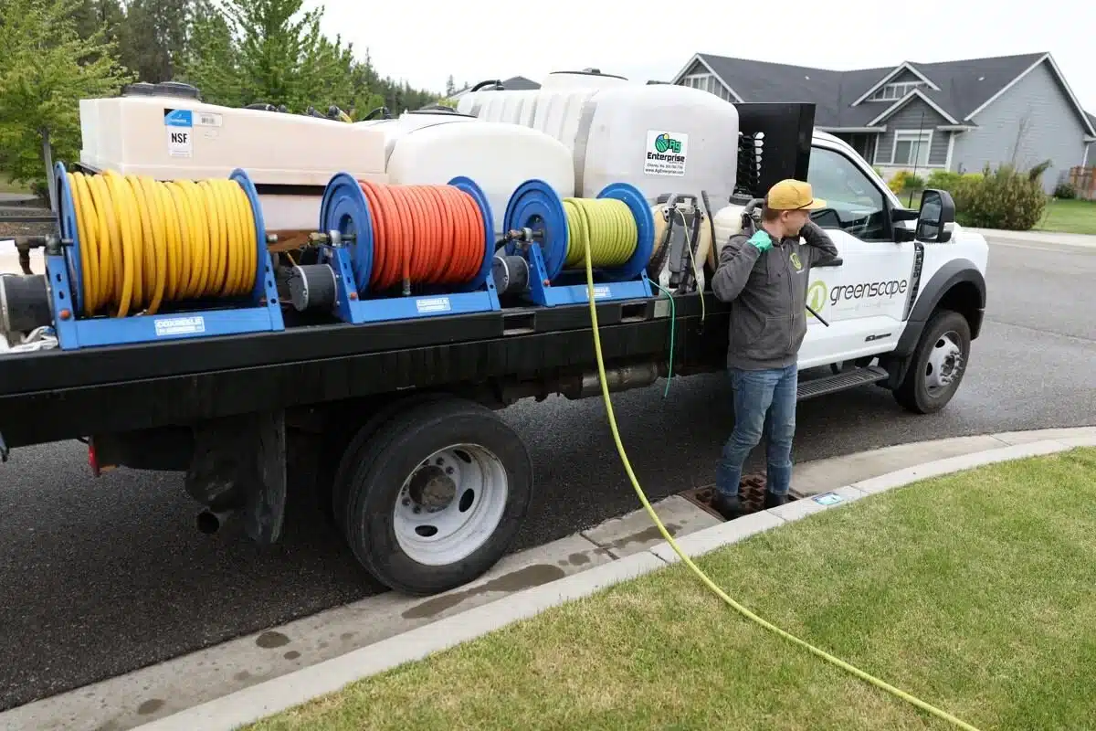 Multiple types of fertilizers are offered by Greenscape Landscaping